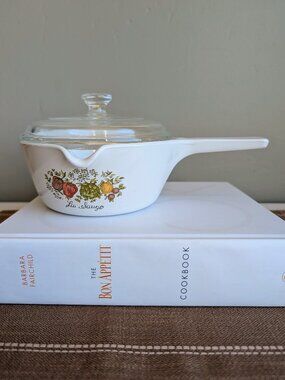 Corning Ware P‑89‑B Spice of Life Petite Pan with Lid Included